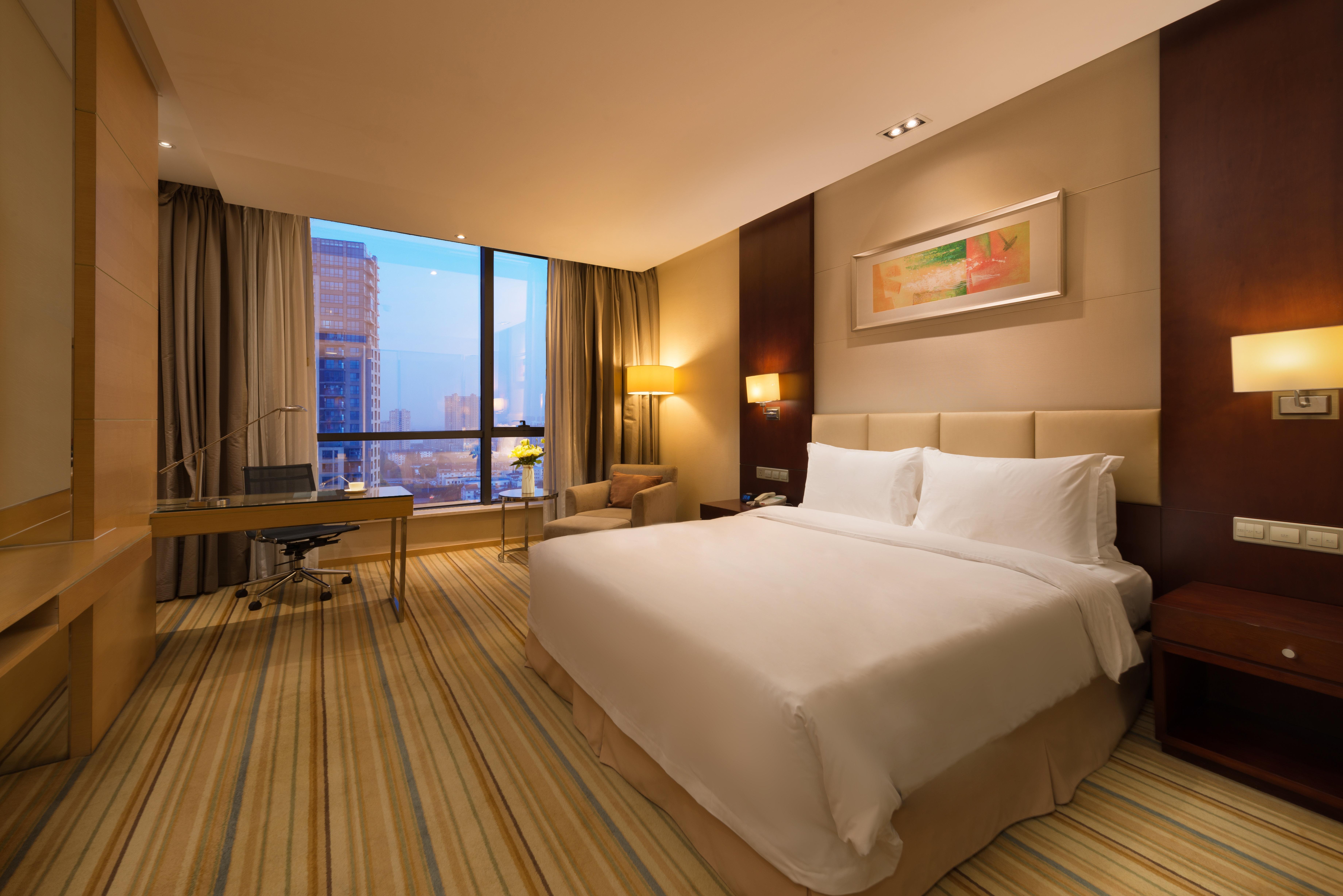 Holiday Inn Taicang City Centre By Ihg Екстер'єр фото