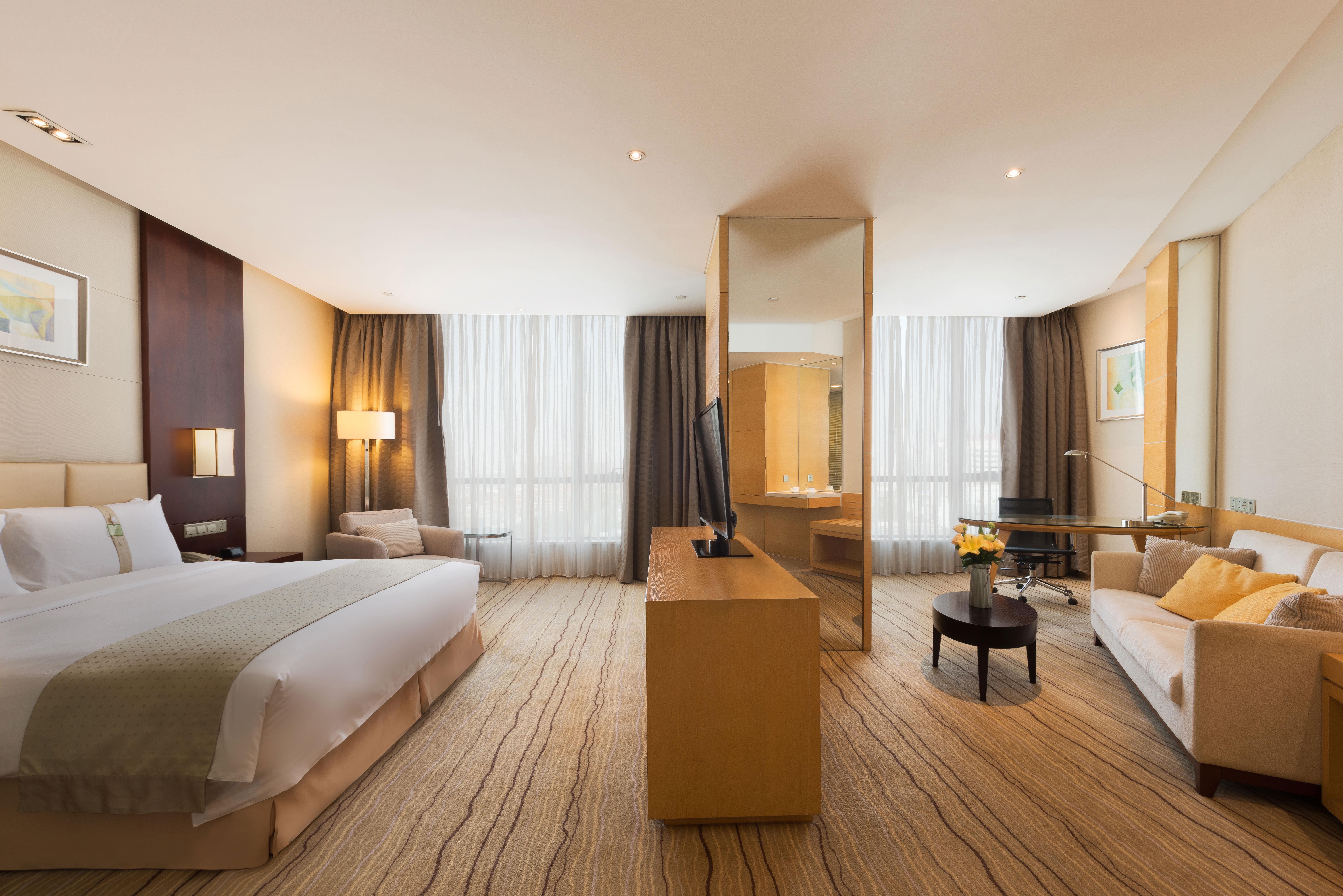 Holiday Inn Taicang City Centre By Ihg Екстер'єр фото