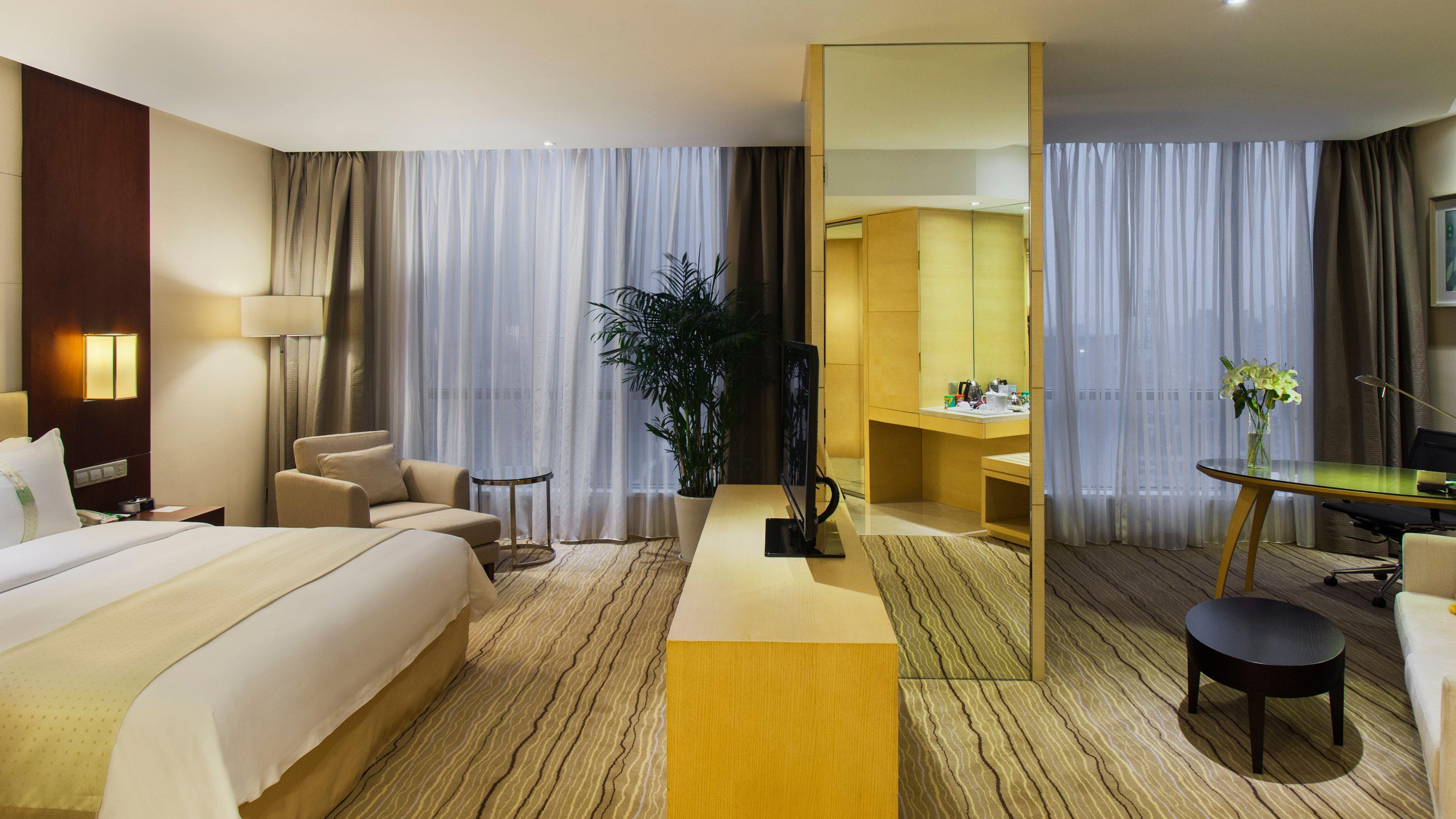 Holiday Inn Taicang City Centre By Ihg Екстер'єр фото