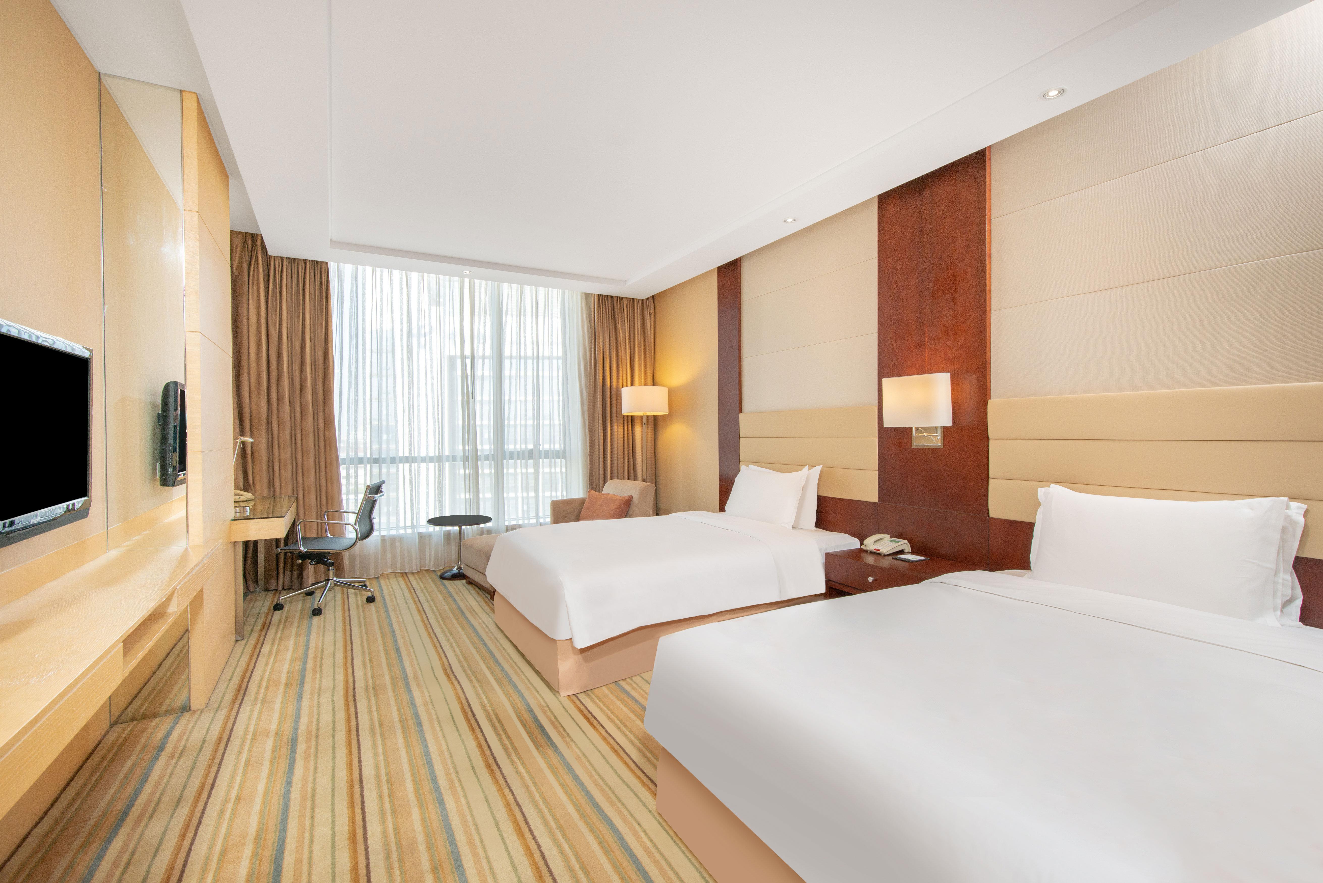 Holiday Inn Taicang City Centre By Ihg Екстер'єр фото